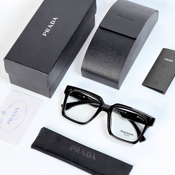 Prada 516 black plano