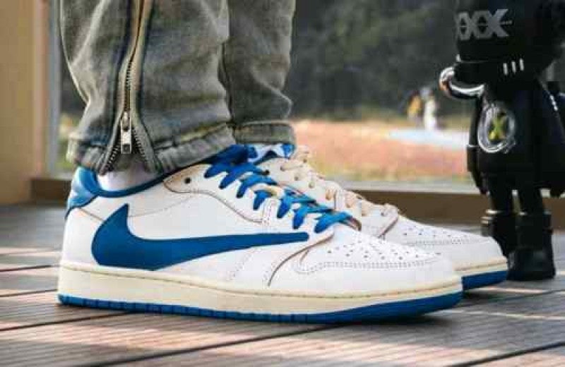 Nike Air Jordan Retro 1 X Travis Scott Fragment Heat Of White Semi Ua Quality With Og Box