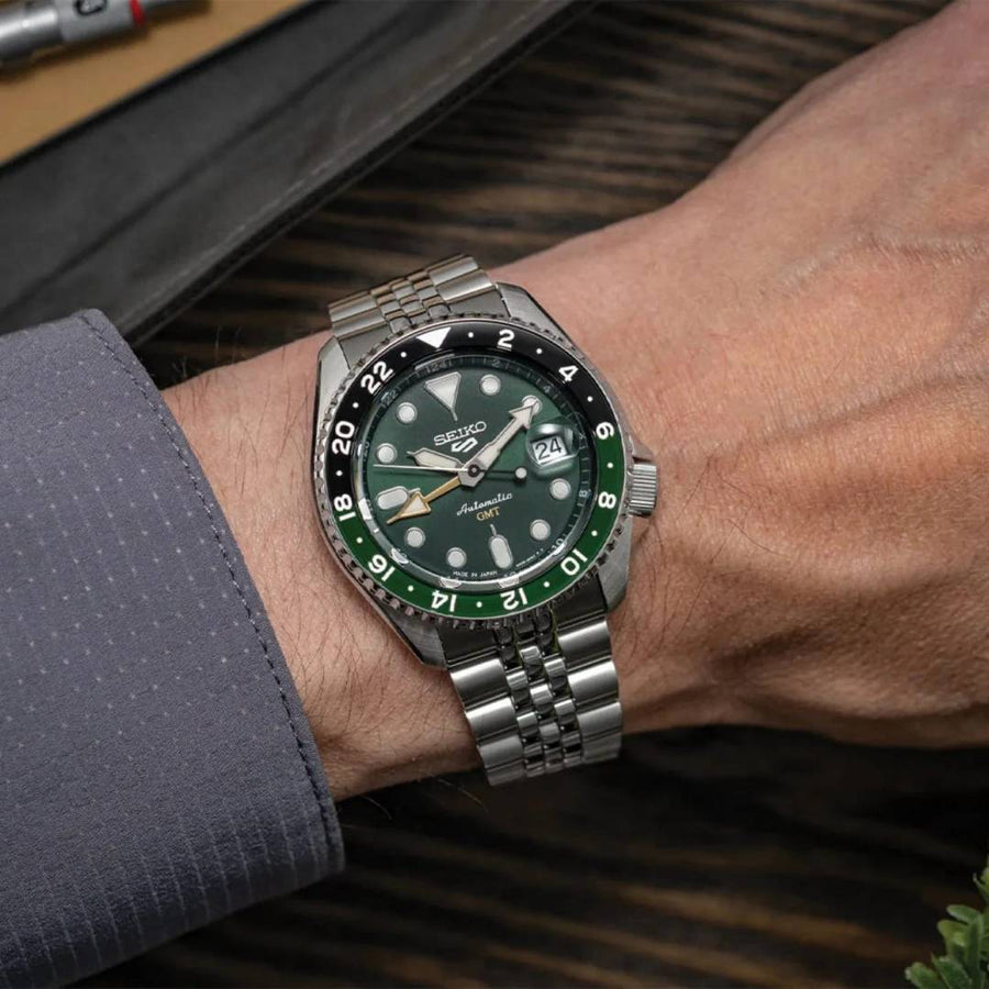 Seiko 5 Sprots Automatic