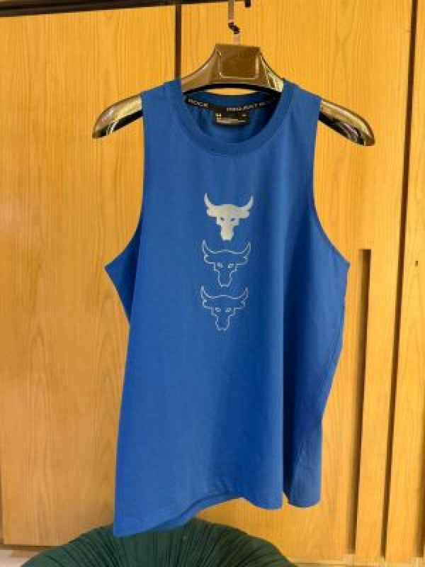 IMPORTED STORE ARTICLE SLEEVELESS TANKS