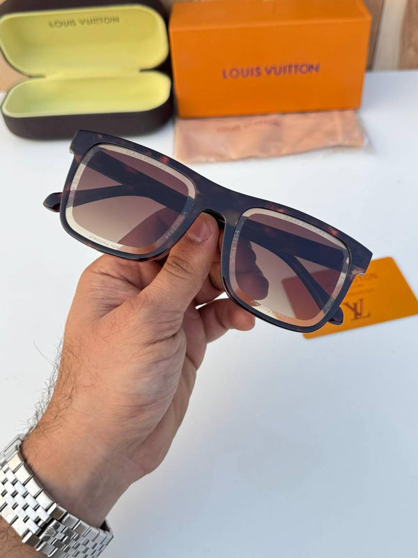 Louis Vuitton_6001_tiger_brown