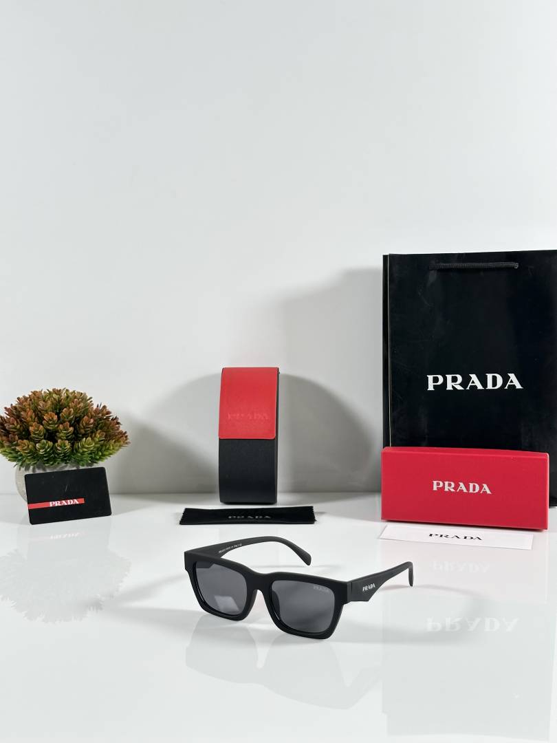 PR 06 Mate Black