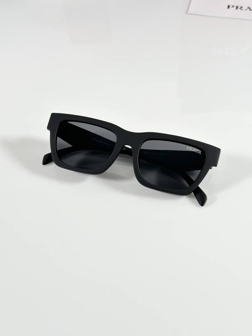 PR 06 Mate Black