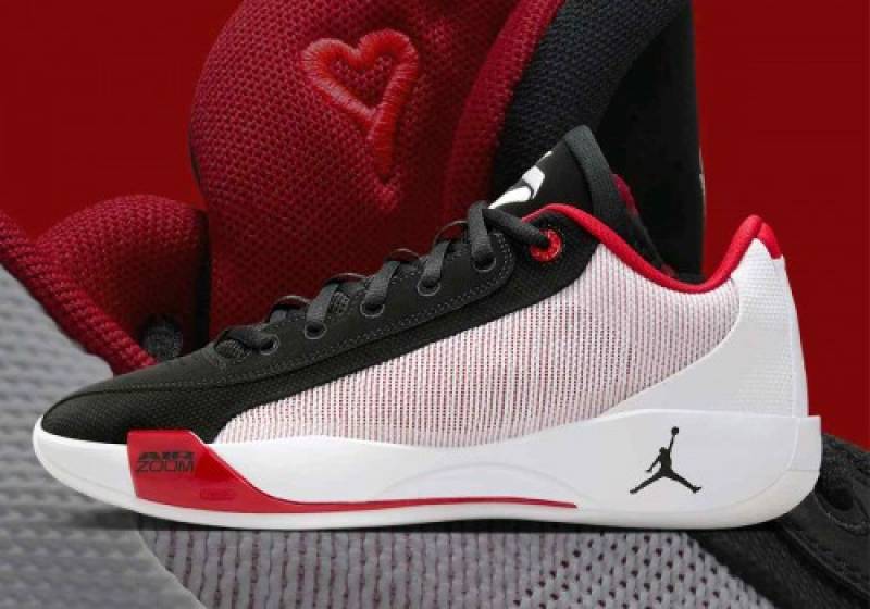 Jordan Luka 77 Bloodline Basketball Shoes