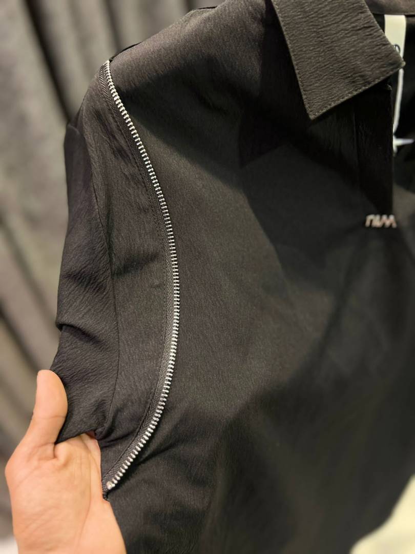 KOREAN IMPORTED HIGH DEMAND ARTICLE POLO T-SHIRT BLACK