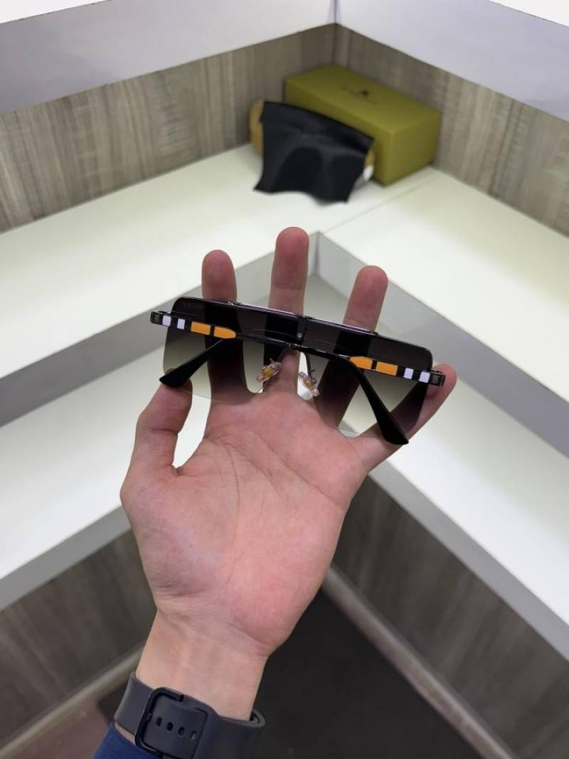 Burberry 1018 BlackGrey