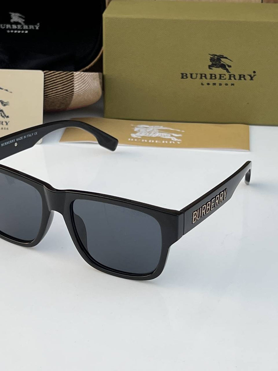 Burberry_wayfero_4358_full_black