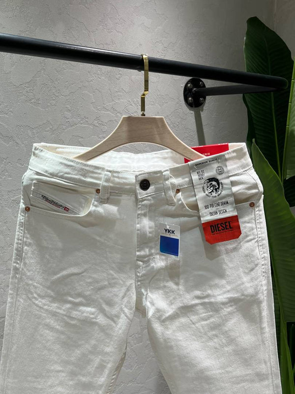 Diesel White Bootcut Fit Premium Imported Fabric Denim with Back pockets Design 4593