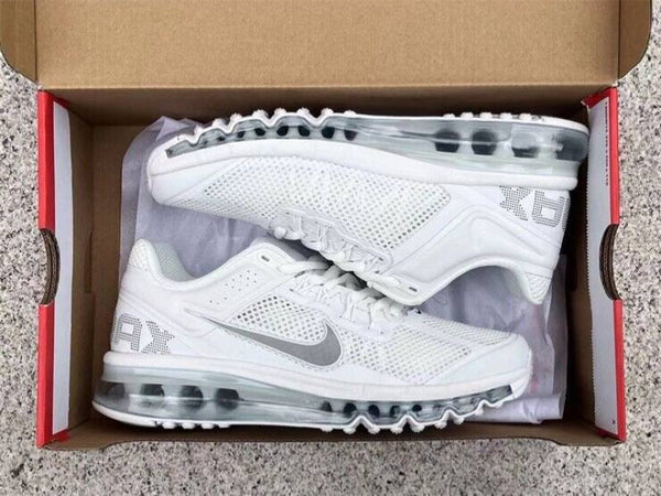 Nike Air Max 2013 Triple White