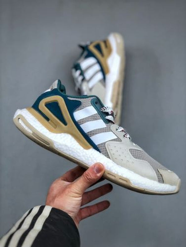 Adidas DAY JOGGER BOOST MULTI