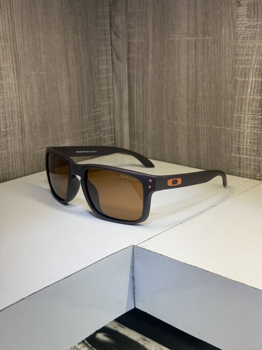 Oakleey 3338 Brown
