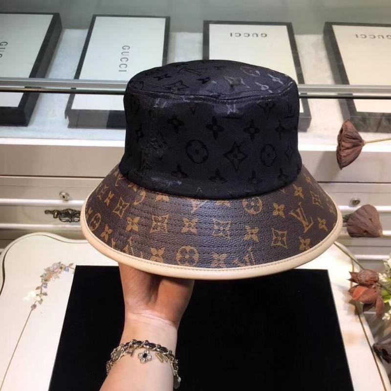 Louis Vuitton_Monogram_Premium_Unisex_Cap_