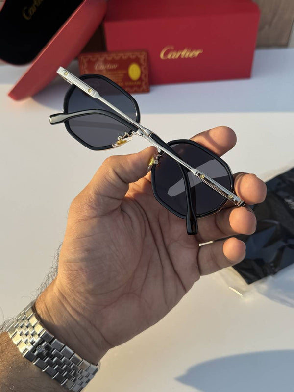 Cartiar209_gold_black
