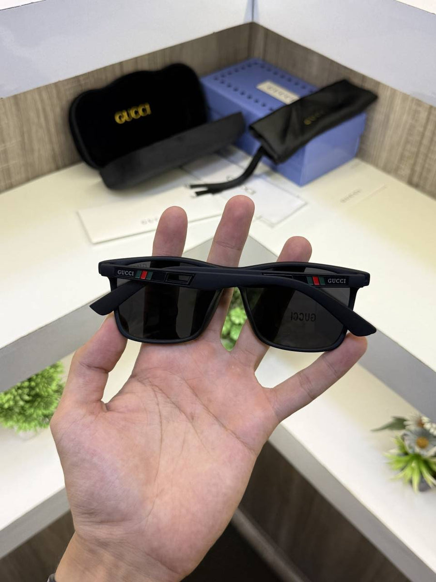 Gucci GG2526 Premium sunglass