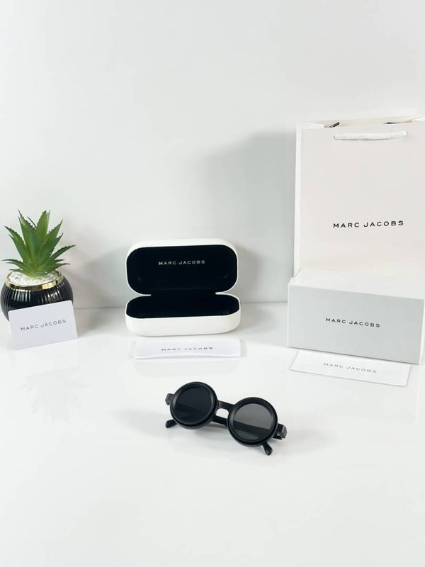 Marc Jacobs Adjustable 8357 Black