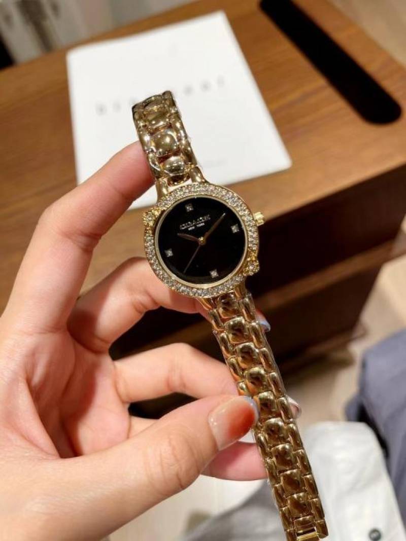 Coach Watch For Her 574