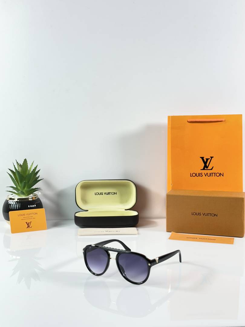 LV 1939 Black Shaded