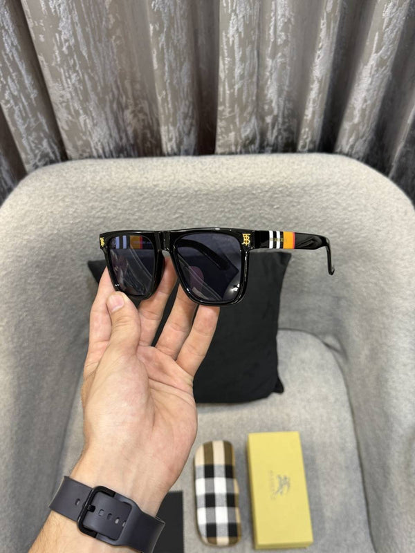 Burberry 2114 Premium sunglass ( Glossy Frame )