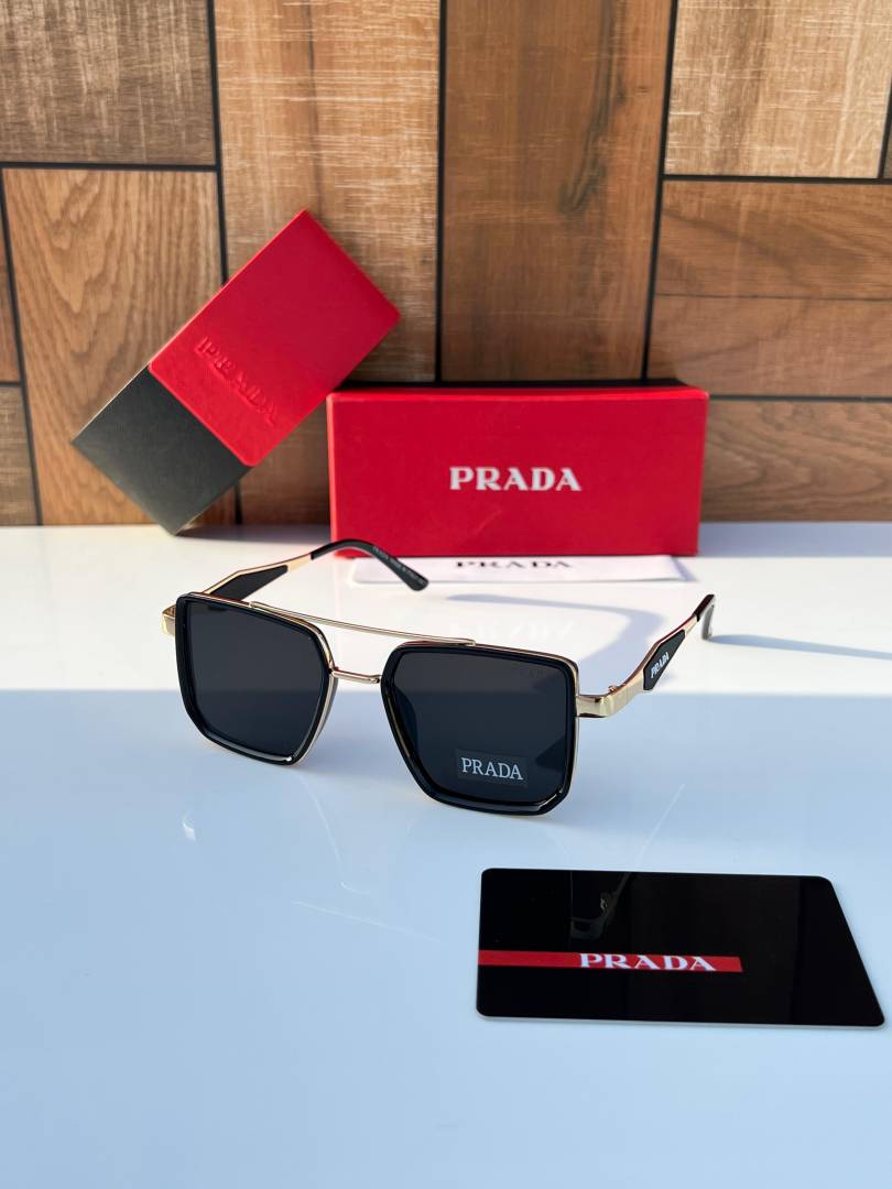 Prada_3034_gold_black