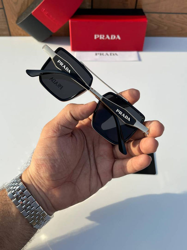 Prada_3034_gold_black