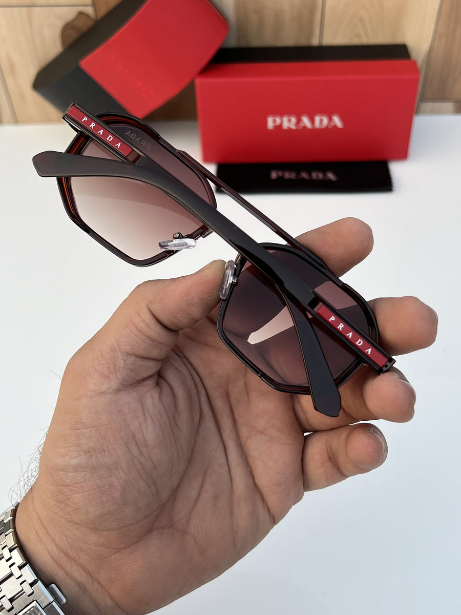Prada_0960_brown