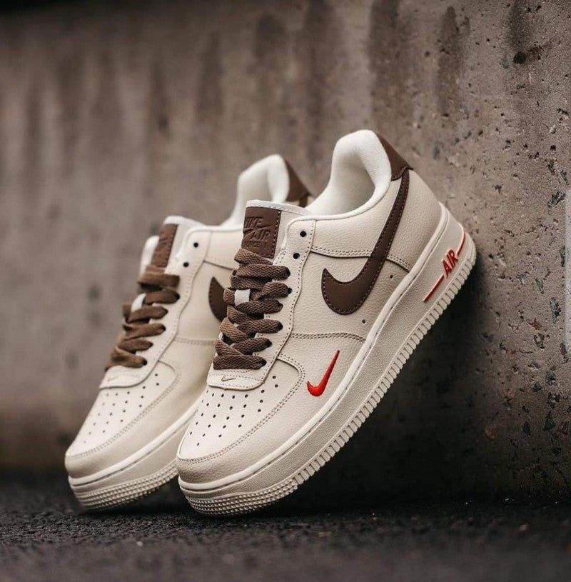 E airforce 1 mini red swoosh