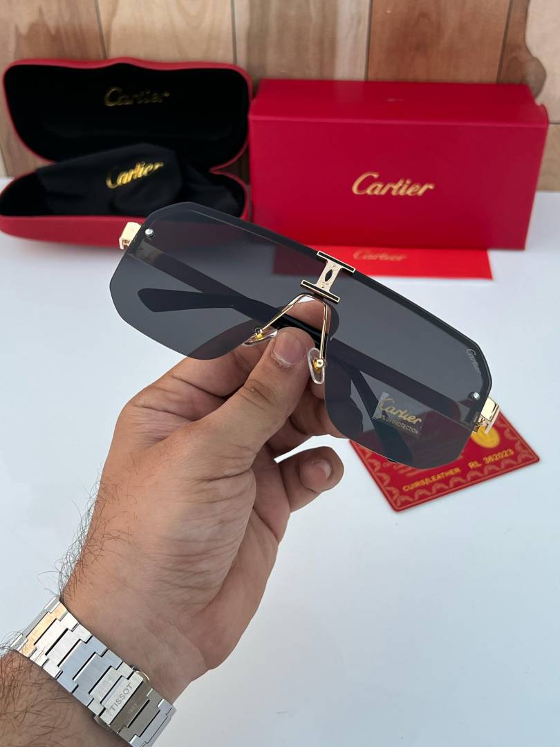 Cartier_415_gold_black