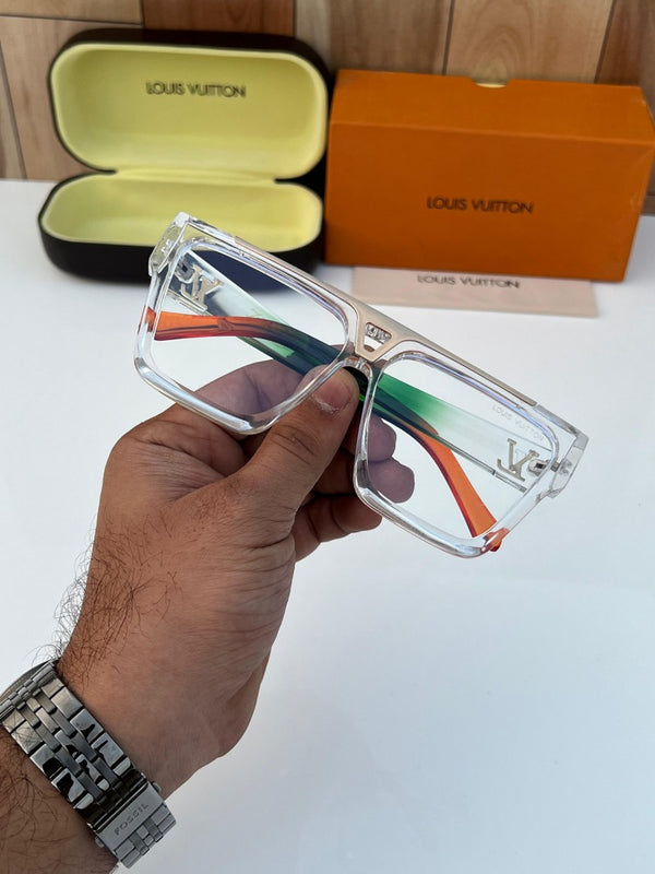 Louis Vuitton_8675_plano