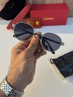 cartiar8832 gold black