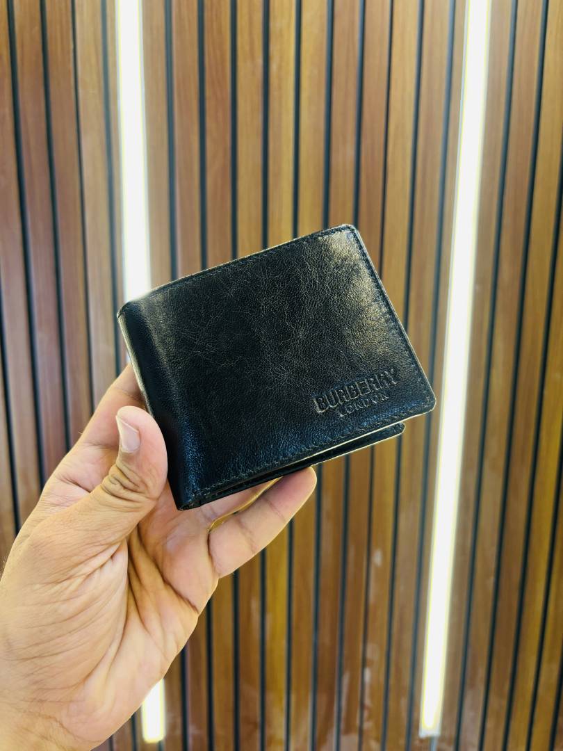 124 BURBERY PREMIUM QUALITY WALLET