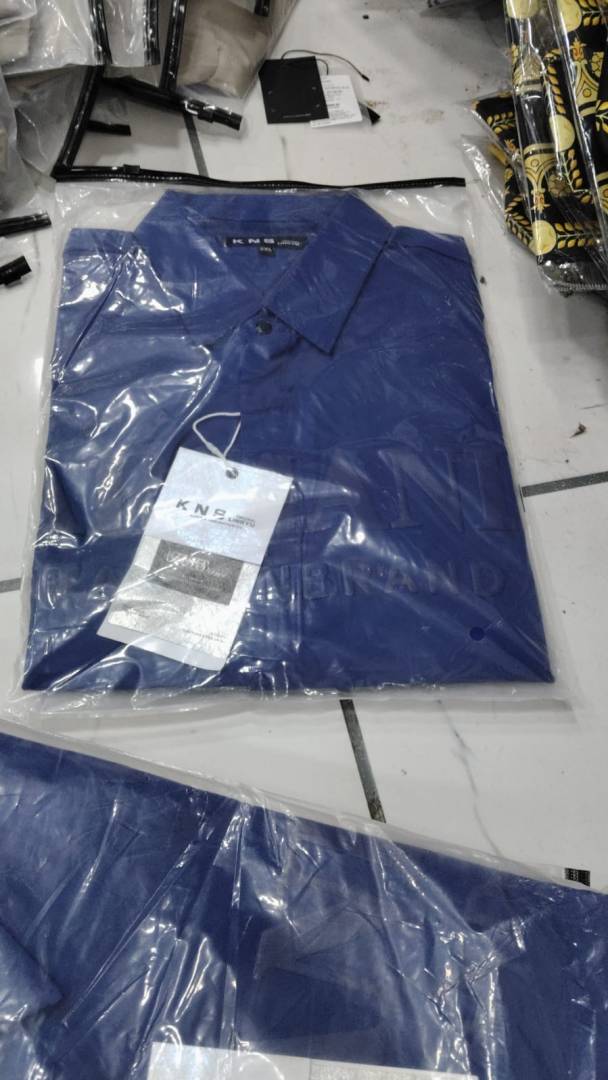Arma-xi exchang-e IMPORTED STORE ARTICLE CHINA SHIRT