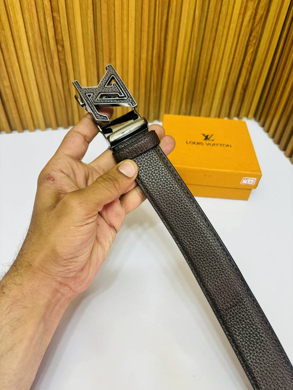 22 LV LOIUS VUTTON PREMIUM QUALITY AUTOMATIC LOCK BELT