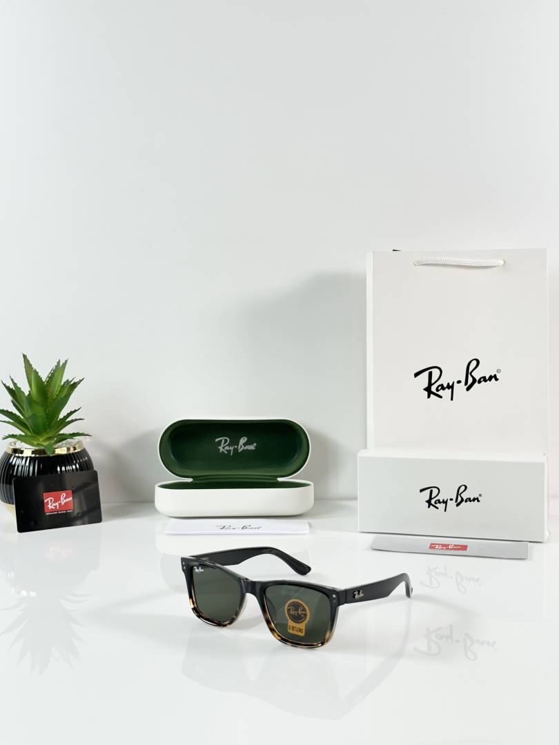 Ray-Ban Reverse 0502 Black Tiger Green