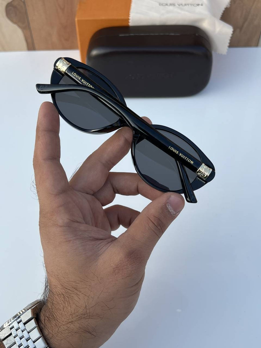 Louis Vuitton_2877_black