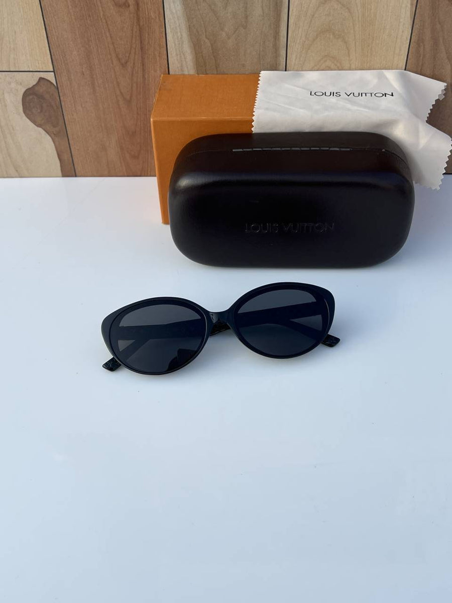 Louis Vuitton_2877_black