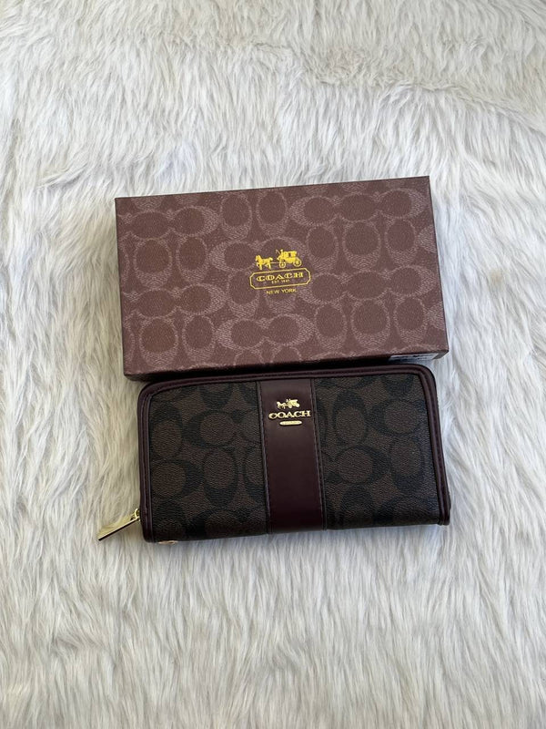 Coach_127_CB_Long_Zippy_Wallet_With_OriginalBox
