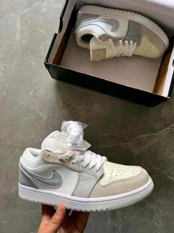 Nike Air Jordan 1 Low Paris 1058