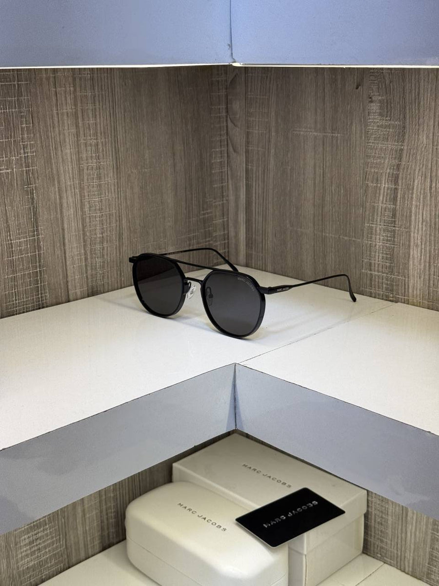 Marc Jacobs Full Black