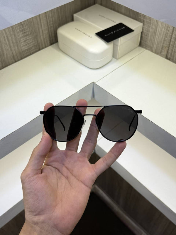 Marc Jacobs Full Black