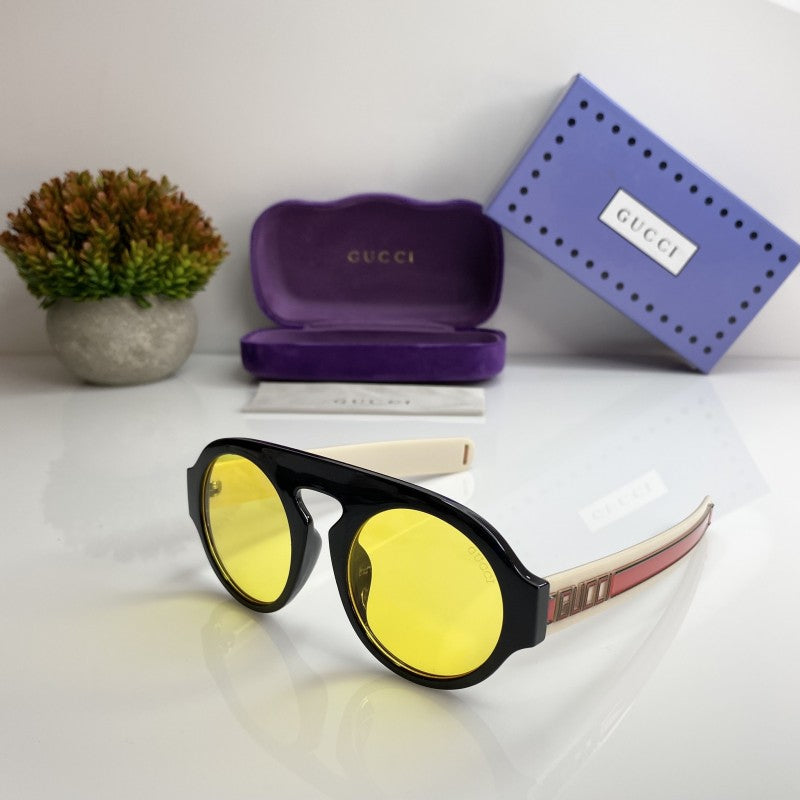 GG 0256 Black Sun