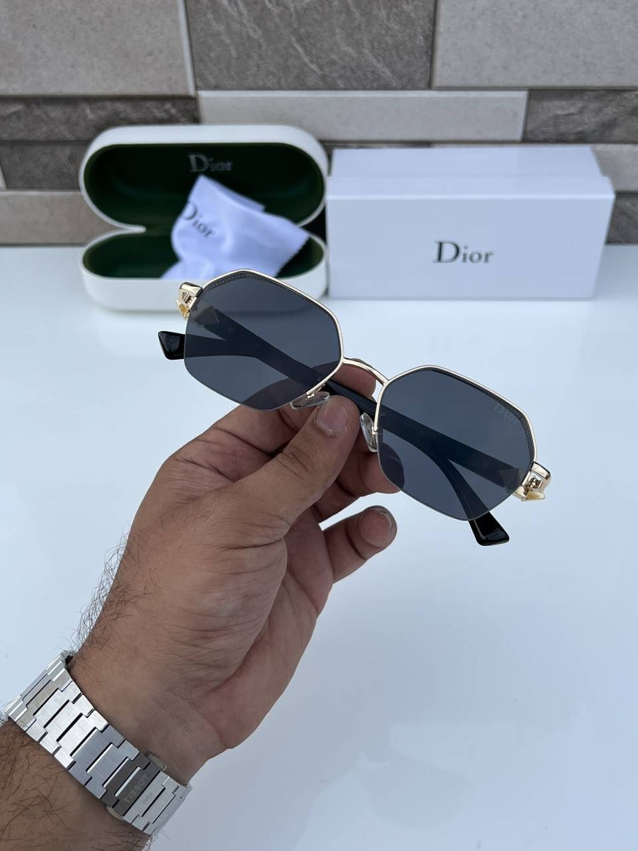 Dior_751_gold_black