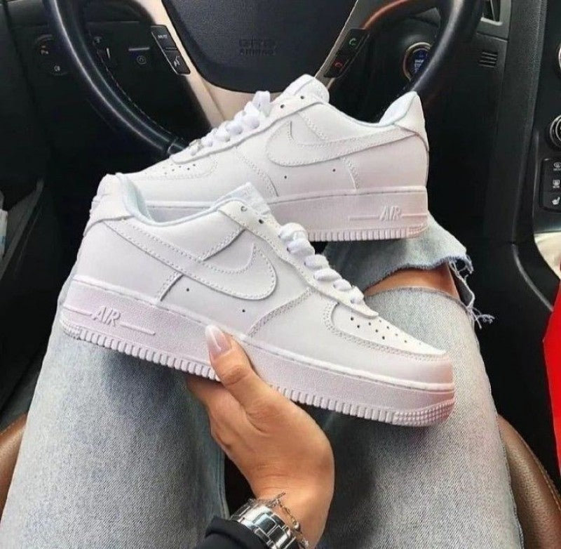 .Nikke airforce 1 white pure leather heavy quality with dust bag 1884