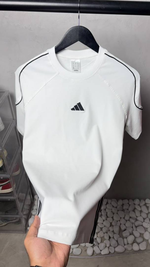 Adidas premium round neck t-shirts 2626.