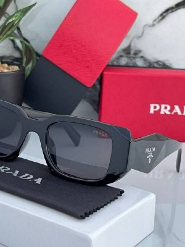 Prada 8679 black