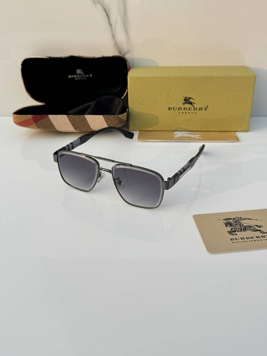Burberry_2711_gun_green