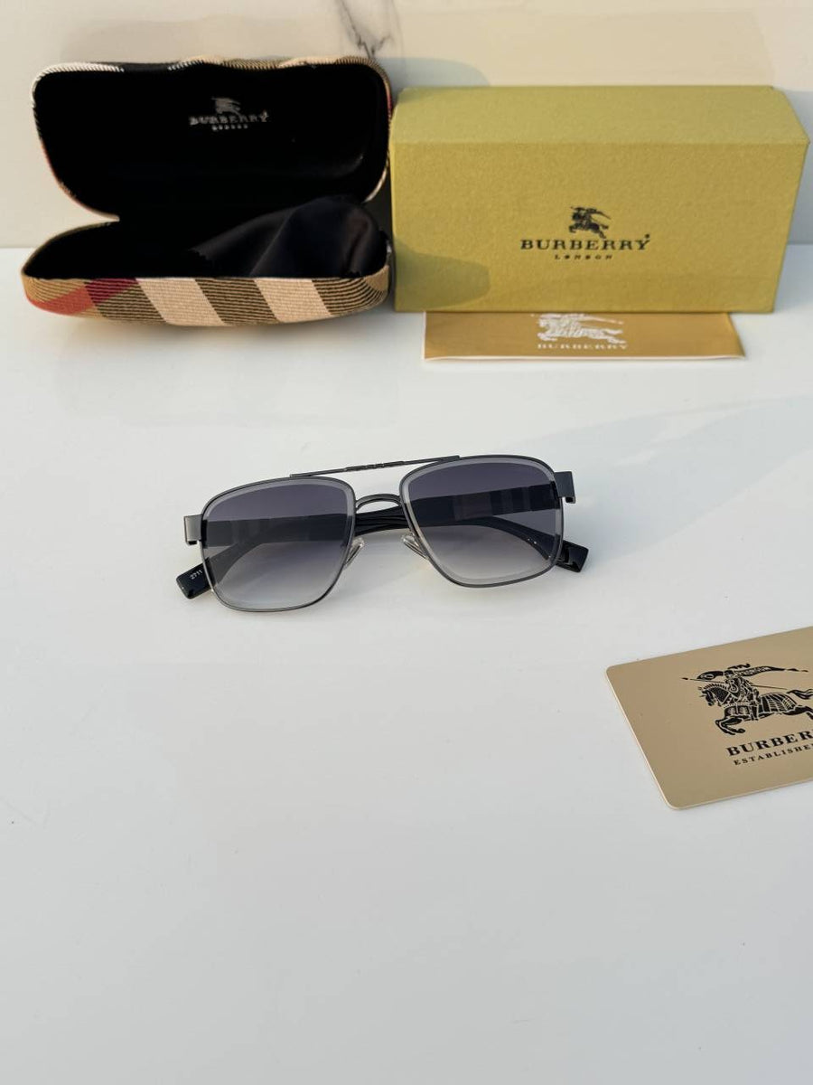 Burberry_2711_gun_green