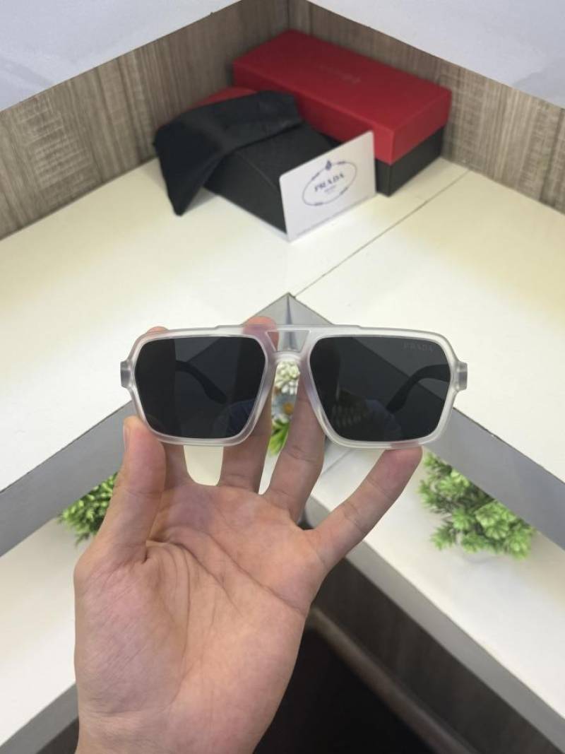 Prada 6902 Sunglass (Ice Black)