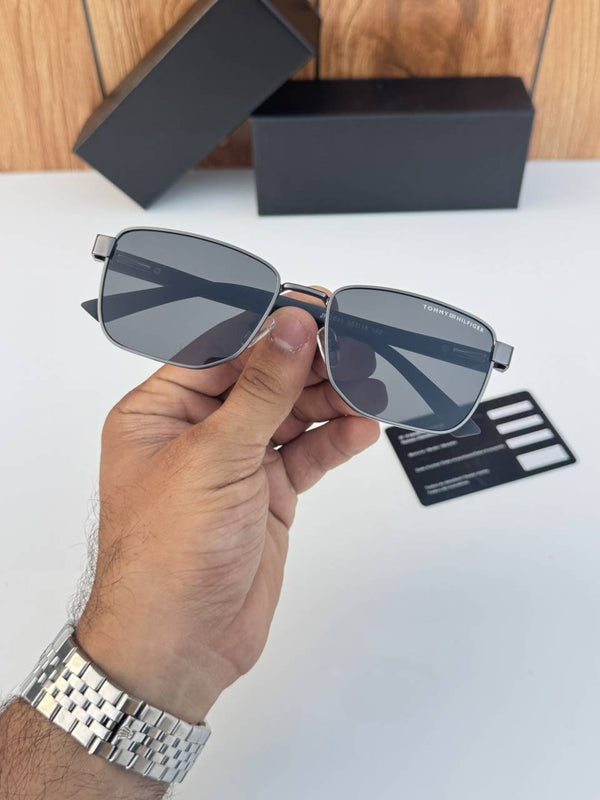 Tommy2641 grey black