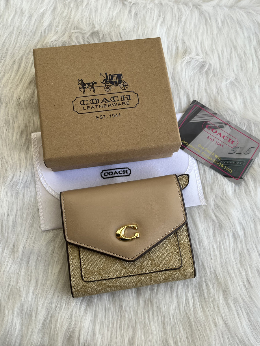 Coach_126_3_Fold_Wallet_With_OriginalBox_DustCover_Card