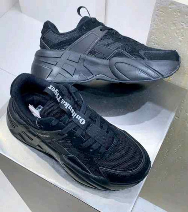 Onitsuka Tiger SP Triple Blackp